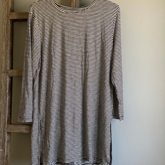 Striped tunic - Picture 1 of 4